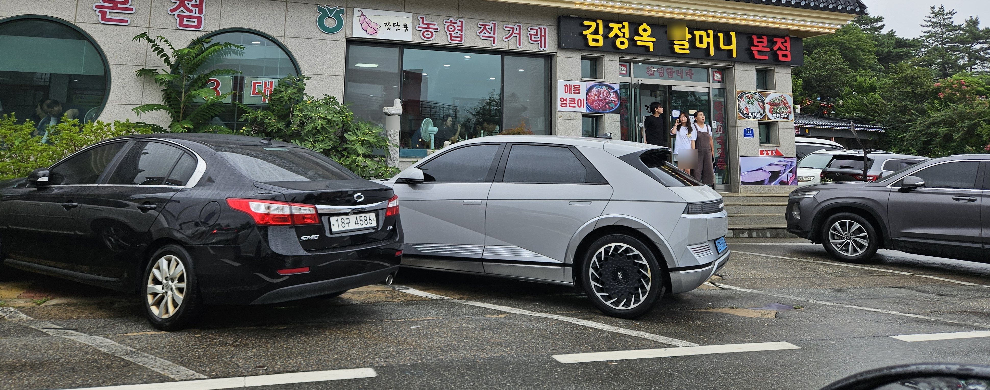 A Cozy Meal at Grandma Kim’s Soft Tofu in Sokcho